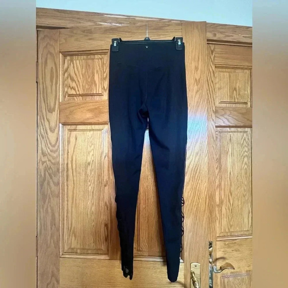 Victoria’s Secret - Leggings - Picture 6 of 6